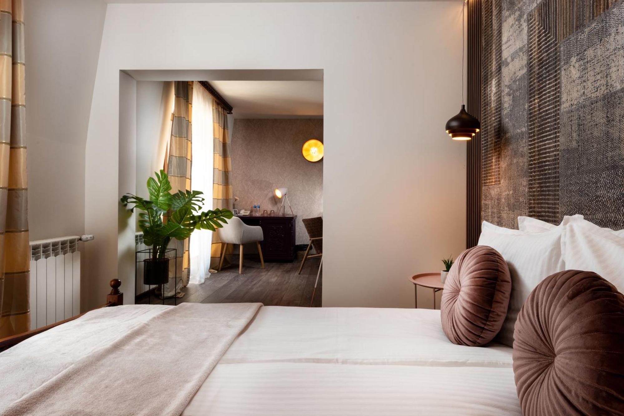Park Hotel Kaylaka Plevna Kültér fotó