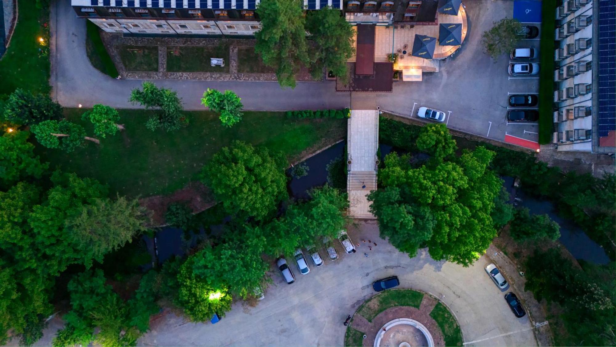 Park Hotel Kaylaka Plevna Kültér fotó